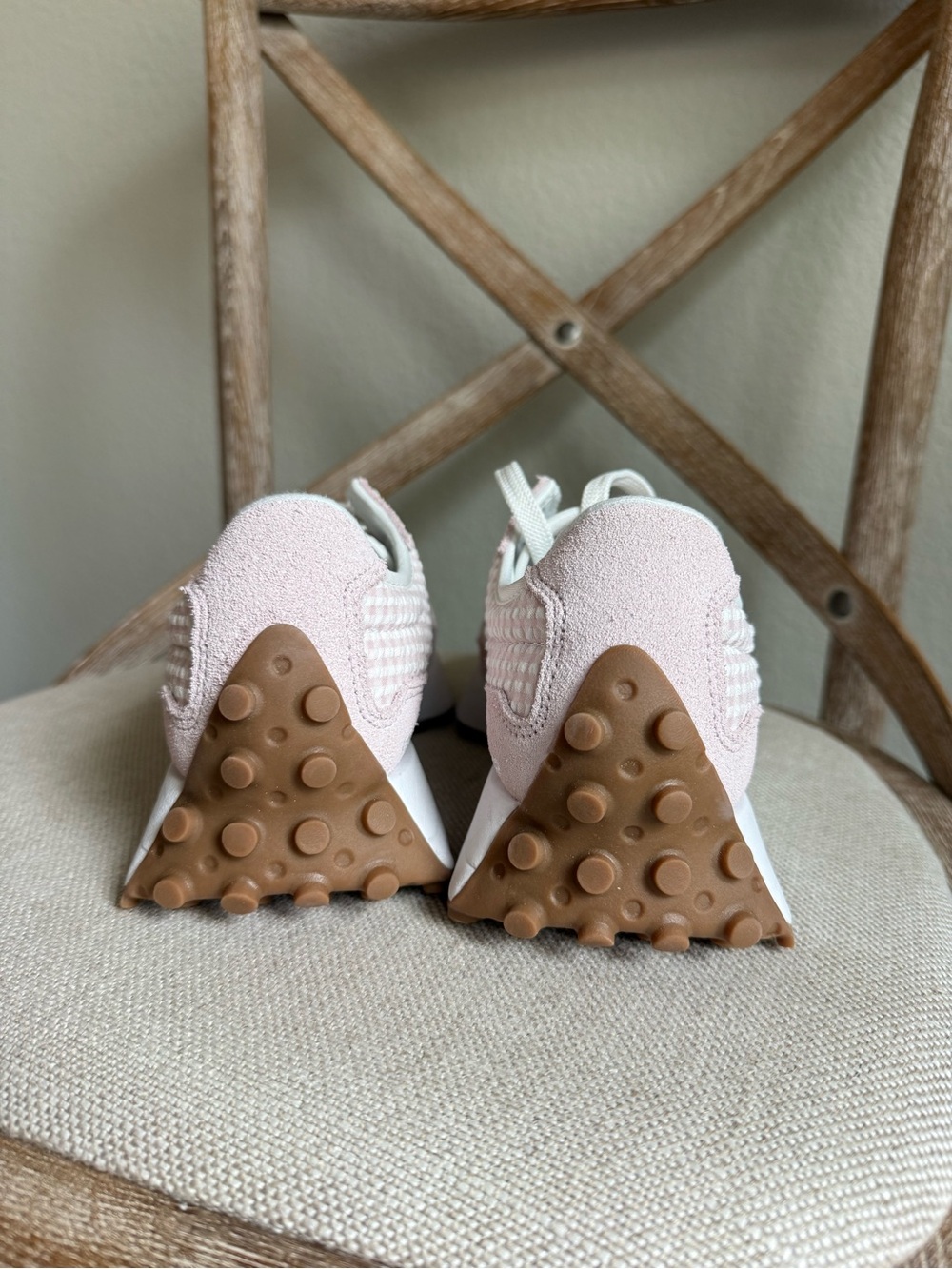 New Balance 327 Sneakers pink gingham - Picture 4 of 8
